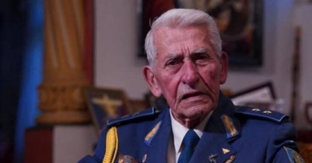 Generalul de aviatie Radu Theodoru implineste 100 de ani. Dat afara de comunisti, a plecat sa cucereasca intinderile marii: Navigam dupa stele, precum Columb