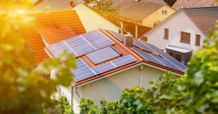 Fechet anunta bugetul pentru Casa Verde Fotovoltaice: Romanii vor benefecia de 2 miliarde de lei VIDEO