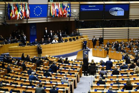 Europenii vor vota la alegerile pentru Parlamentul European in functie de fricile lor. Din ce trib de criza fac parte romanii