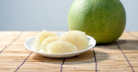 Beneficiile nebanuite ale fructului pomelo! Este foarte bun si pentru digestie