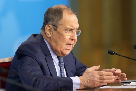 Lavrov anunta ca Rusia nu va mai relua discutiile cu SUA pe tema controlului armelor nucleare atat timp Washingtonul sustine Ucraina