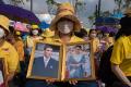 Un thailandez risca o pedeapsa record, de 50 de ani de inchisoare, pentru postari pe retele de socializare percepute ca <span style='background:#EDF514'>INSULTA</span> la adresa regelui