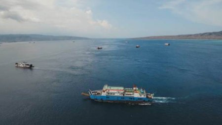 Reuters: 'Atacurile maritime din Marea Rosie preseaza exportatorii Chinei'