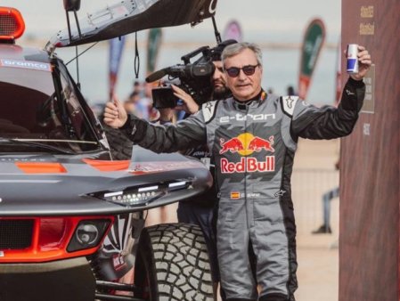 Carlos Sainz castiga al patrulea sau Dakar, primul succes pentru Audi