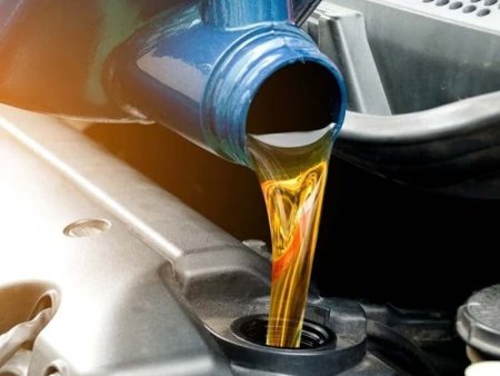 Ce trebuie sa stii despre uleiul de motor? De ce este extrem de important pentru masina ta?