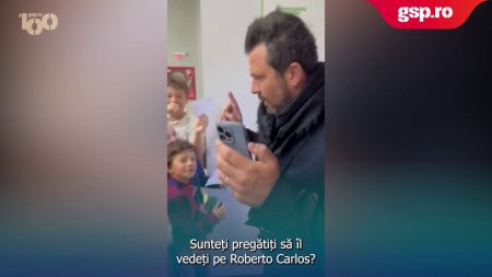 Sebastien <span style='background:#EDF514'>FREY</span>, supriza pentru copii la Football Museum Bucharest » Dialog cu Roberto Carlos