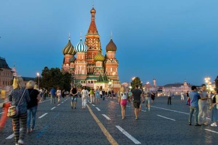 Excedentul de cont curent al Rusiei s-a redus cu 78,7% in al doilea an de razboi