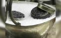 Caviarul romanesc, la mare cautare in Statele Unite, Singapore sau Dubai. Cat costa un kilogram