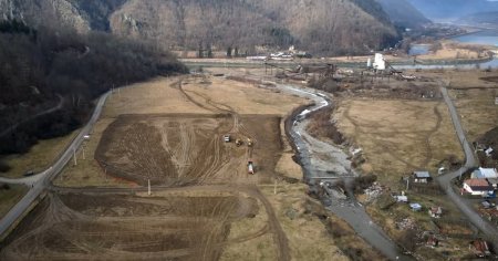 Constructorii Autostrazii Sibiu-Pitesti cauta forta de munca: Apelam la solutii de avarie si aducem din alte tari