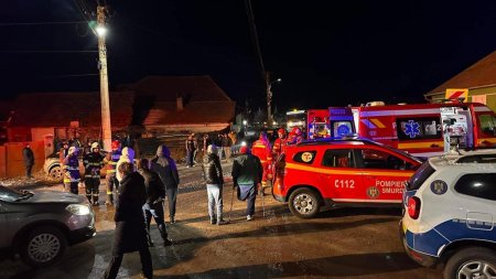 Trei persoane au ajuns la spital dupa ce o masina a intrat pe contrasens pe DN 14, langa Sibiu