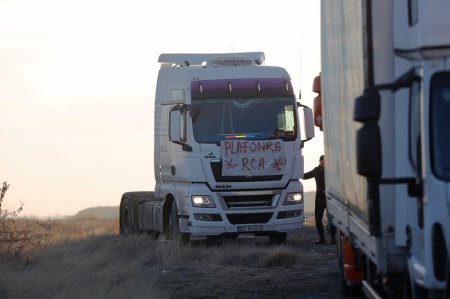 Protestul fermierilor si  transportatorilor din Bucuresti, aprobat pentru duminica, intre orele 9.30 si 22.00 / Traseele pe care se vor deplasa vehiculele pana in Piata Constitutiei