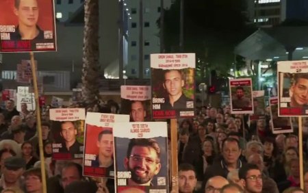Mii de israelieni cer eliberarea ostaticilor si demisia lui Netanyahu. 