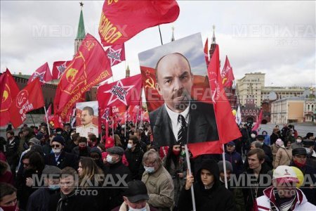 La o suta de ani de la moartea lui Lenin, Putin vrea o <span style='background:#EDF514'>NOUA ORDINE MONDIALA</span>