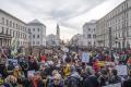 Proteste cu 300.000 de oameni in Germania. Manifestantii au iesit in strada sa condamne planurile politicienilor extremisti: „Democratia noastra e stabila”