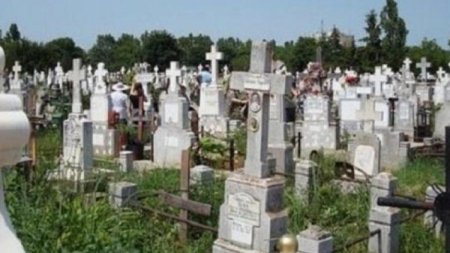 Iata orasul din Romania unde 500 de morminte vor fi mutate dintr-un cimitir pentru constructia unui complex rezidential