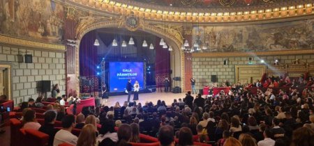 Gala Parintilor - Educatie pentru Viitor: O seara epocala de transformar<span style='background:#EDF514'>E EDUCATION</span>ala in Romania
