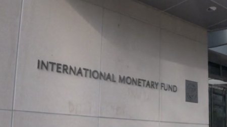 FMI vine in Romania sa vada de unde scoate Guvernul bani pentru majorarea pensiilor | 
