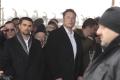 Elon Musk a vizitat <span style='background:#EDF514'>LAGARUL</span> de exterminare de la Auschwitz