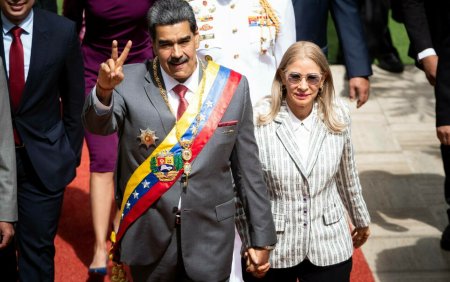 32 de persoane, arestate in Venezuela pentru <span style='background:#EDF514'>TRADARE</span> de patrie. Cinci conspiratii pentru asasinarea lui Nicolas Maduro
