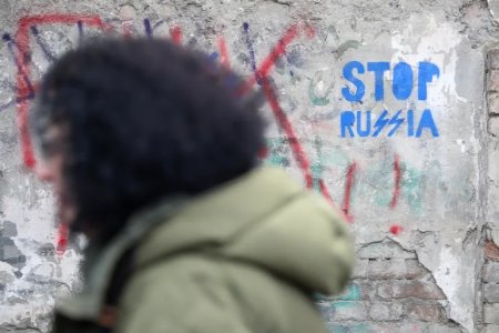 Rusi exilati din propria tara, dar nu din propria inima