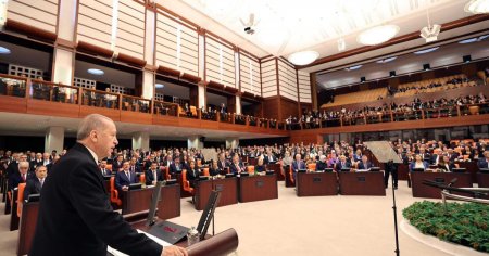 Ultima ora: Parlamentul turc a aprobat aderarea Suediei la NATO