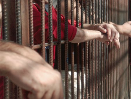 Un barbat din <span style='background:#EDF514'>ALABAMA</span> va deveni primul detinut din SUA executat cu azot