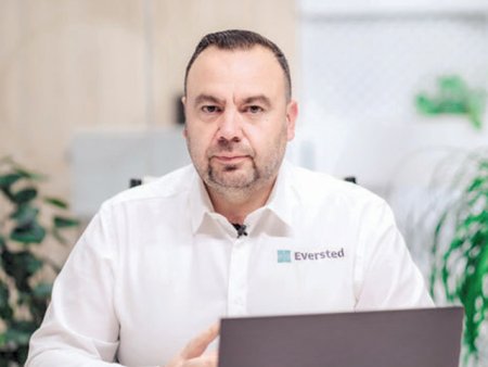 Vasile Ene, director general al fabricii de filtre de aer Eversted din Prahova: In 2024 pornim productia de servetele si vreau sa mentinem nivelul afacerii. Fabrica din Prahova a ajuns la 11,5 mil. lei in 2023, un nivel similar cu cel din anul precedent