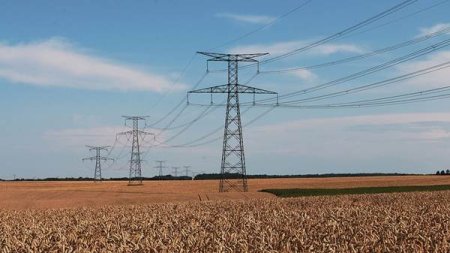 CE aloca aproape 600 milioane euro pentru proiectele din infrastructura energetica