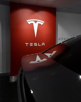 Reuters: Capitalizarea Tesla este pe cale sa scada cu 70 de miliarde de dolari