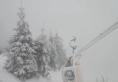 Instalatii pe cablu oprite si concurs de schi anulat in Poiana Brasov din cauza viscolului puternic. Unde se mai poate schia. VIDEO