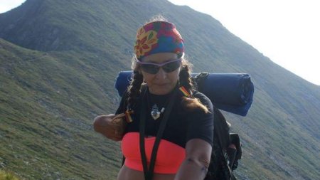 Mihaela Gabi <span style='background:#EDF514'>IANOSI</span>, o alpinista romanca, a murit pe Varful Aconcagua