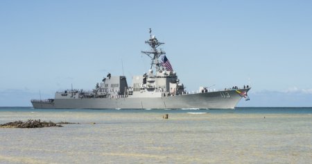 China spune ca armata americana face regiunea mai periculoasa dupa ce o nava a Marinei Militare a SUA a trecut prin stramtoarea Taiwan