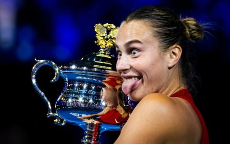 Arina Sabalenka a castigat trofeul la Australian Open 2024. Jucatoarea din Belarus s-a impus fara emotii in finala