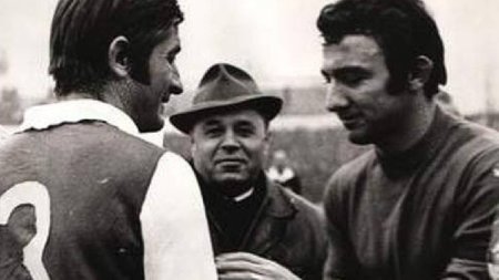 A murit Iosif Lereter, legendarul fotbalist al Generatiei de Aur de la UTA Arad: Mergi cu bine! Batrana Doamna iti <span style='background:#EDF514'>MULTUMESTE</span>