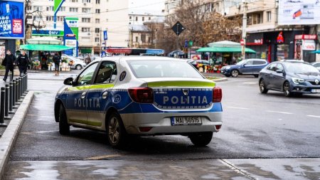 Doi barbati din Bucuresti au fost prinsi in flagrant cu zeci de baxuri furate dintr-un depozit