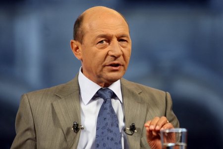 Traian Basescu a fost internat la Spitalul Militar din Bucuresti. Ce s-a intamplat cu fostul presedinte