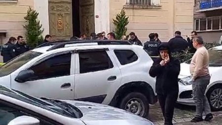 Atac armat intr-o biserica italiana din Istanbul! O persoana a murit