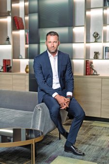 Business Magazin. Nicolae Kovacs, 40 de ani, CEO al Agista: Am jucat hochei de performanta timp de 10 ani, iar acum joc golf
