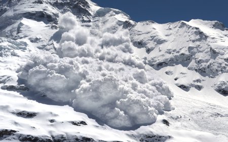 Locul din Romania cu cel mai mare risc de avalansa si strat de zapada de 127 de centimetri