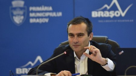 Primaria Brasov vrea sa arunce un miliard de lei pe strazi, in plina <span style='background:#EDF514'>CAMPANIE ELECTORALA</span> pentru locale