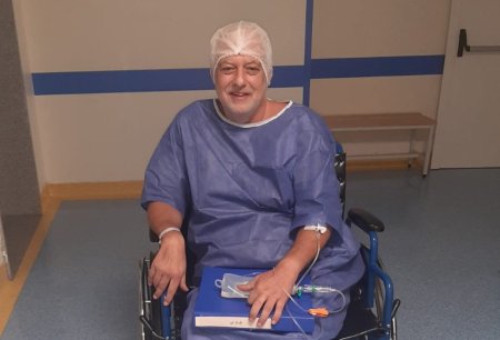 Catalin Crisan a fost operat. Care e starea artistului, dupa ce a aparut pe patul de spital: N-a avut curaj sa se implice niciun medic