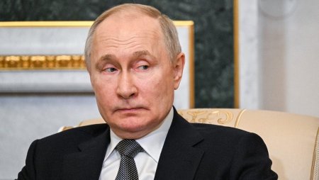 Comisia Electorala Centrala l-a inregistrat pe Putin drept candidat pentru alegerile prezidentiale din Rusia: 