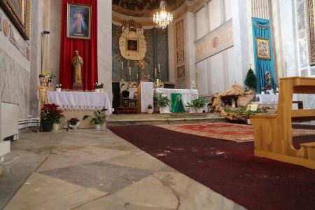 Barbatul ucis in atacul armat comis in biserica italiana din Istanbul iesise la o plimbare, dezvaluie o ruda. Intre timp, autorii au fost arestati | VIDEO