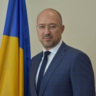 Presa: Volodimir Zelenski a discutat  cu premierul Ucrainei despre detaliile cooperarii cu mai multe tari