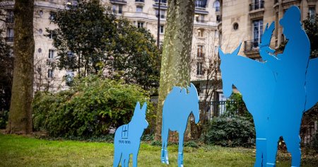 Monument dedicat animalelor de razboi, inaugurat la Paris. 