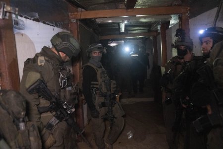 Armata israeliana anunta ca a inundat labirintul de tuneluri din Fasia Gaza ale Hamas, pompand in ele cantitati mari de apa”