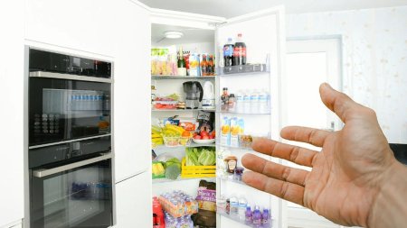 Alimentele care devin toxice cand le punem in frigider! Multi romani nu stiau asta