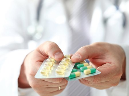 Consumul de antibiotice in farmaciile spitalelor a depasit 4 milioane de cutii in 2023, plus 30%. Pandemia a lovit piata