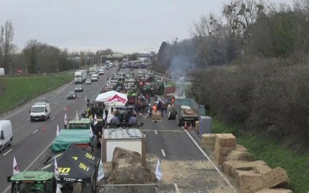 Capitala UE, Bruxelles, amenintata cu blocarea traficului de tractoristi nemultumiti chiar in ziua marelui summit european