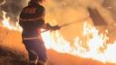 Incendiu de proportii pe suprafata a doua comune din Valcea. Pompierii s-au luptat cu flacarile timp de cateva ore